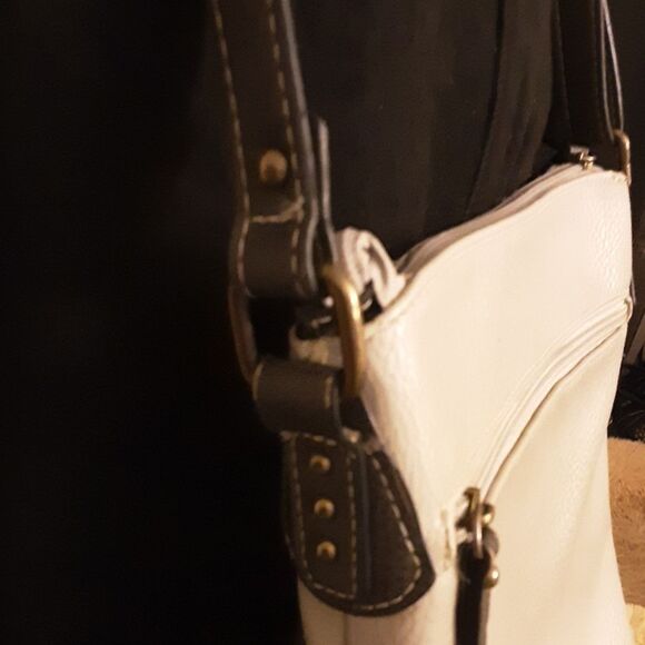 Boc Crossbody Purse - Picture 6 of 9